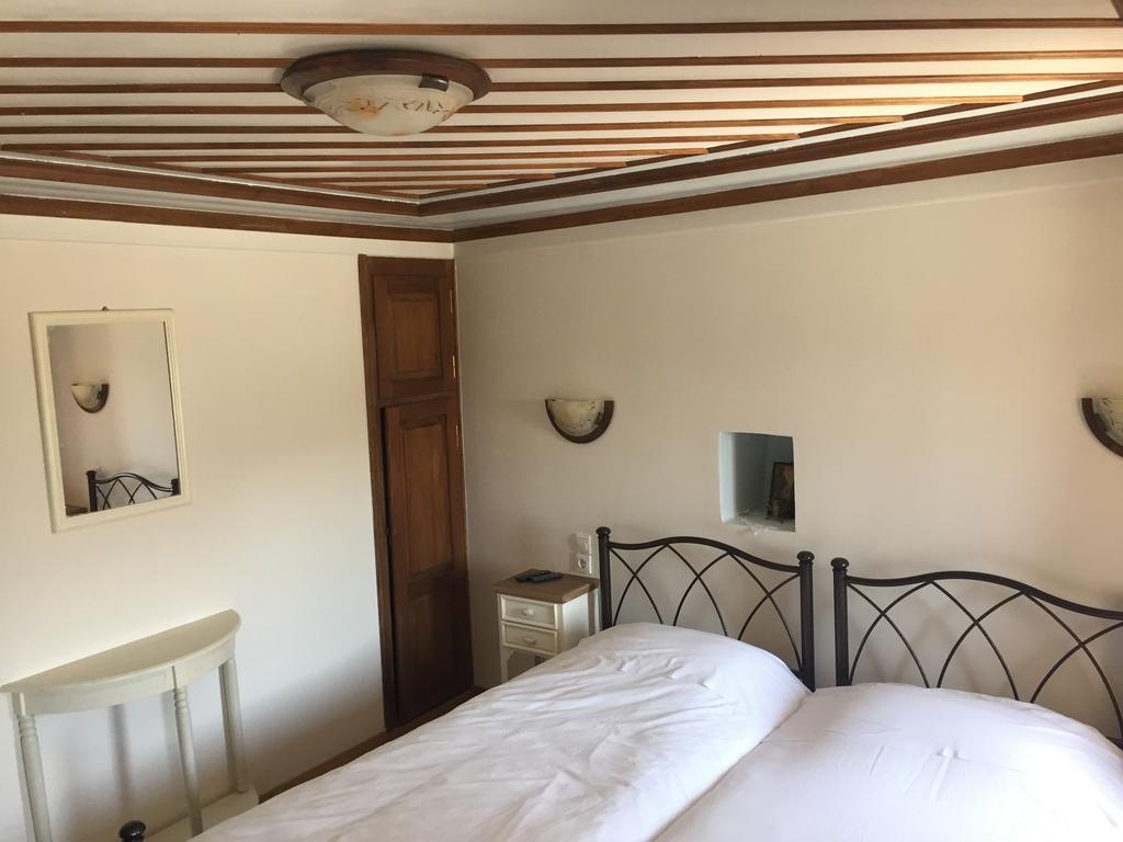 Elafotopos Hotel 외부 사진